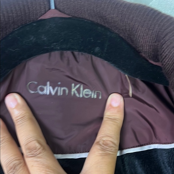 Calvin Klein Women's Quilted Ski Jacket - Rich Burgundy - Picture 3 of 11